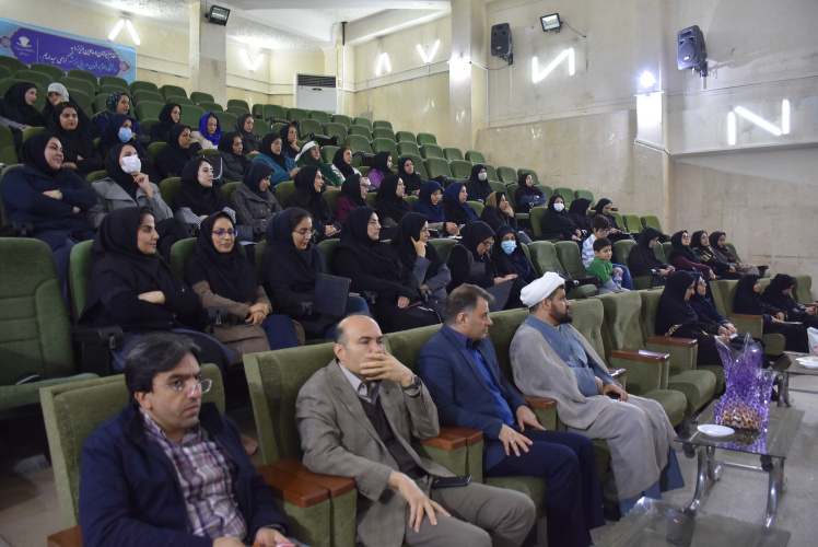 جشن روز زن ویژه همکاران خانم در دانشگاه علوم وفنون دریایی خرمشهر